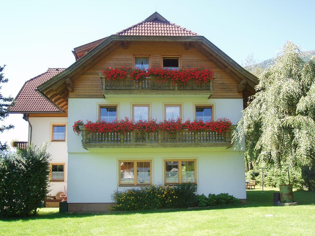 Appartement Pension Grasser Bad Kleinkirchheim Exterior photo