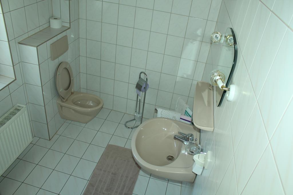 Appartement Pension Grasser Bad Kleinkirchheim Room photo